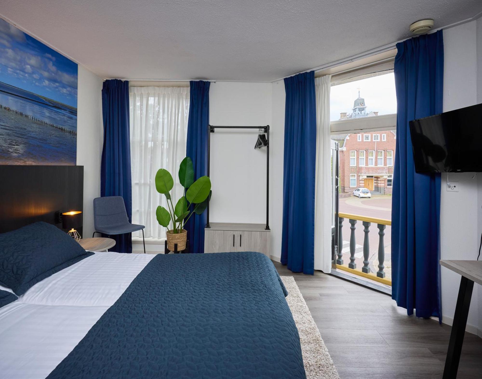 Hotel 'T Gemeentehuis Bedum Eksteriør bilde